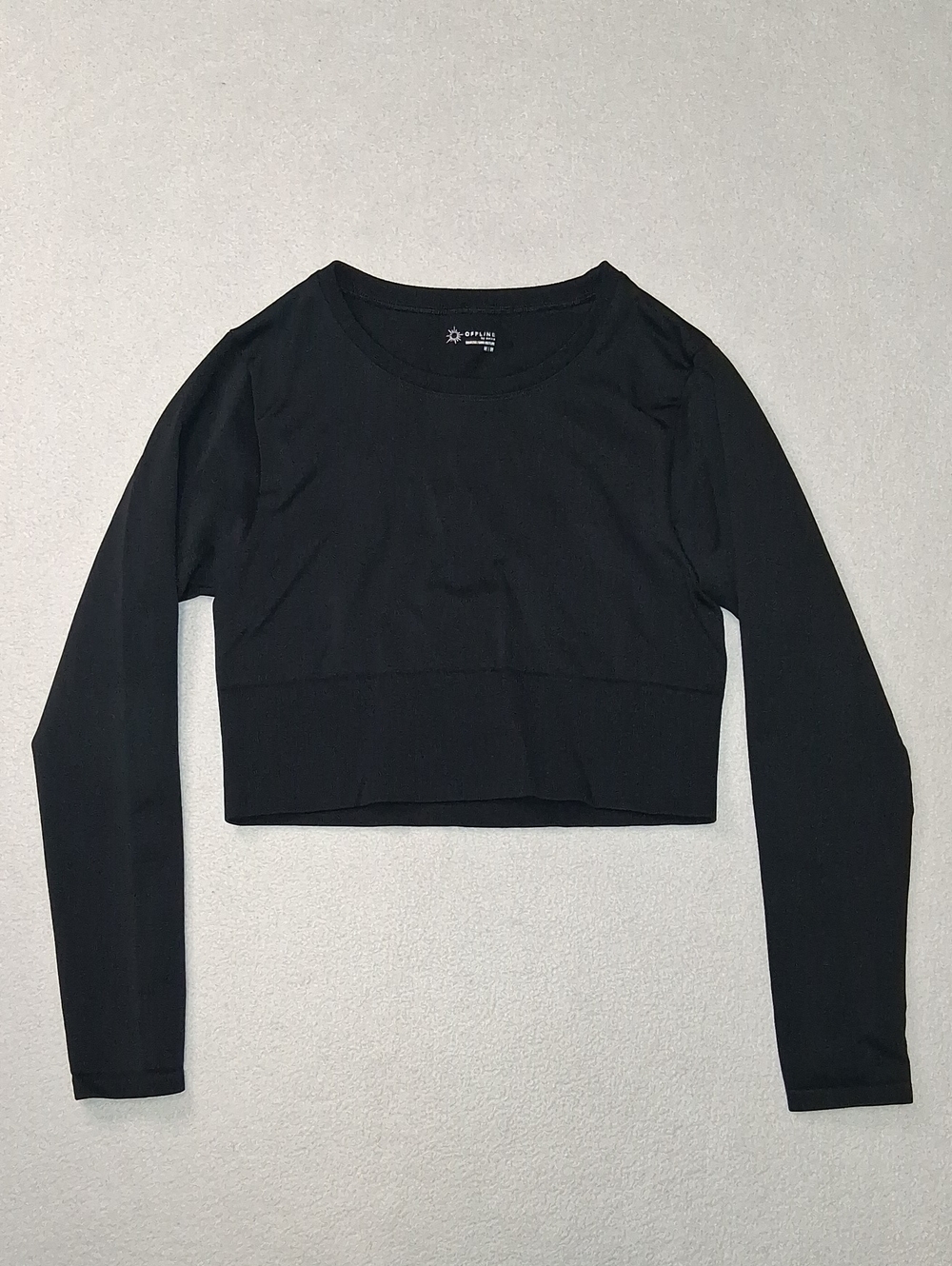 aerie OFFLINE seamless Black Long-Sleeve Cropped Tee